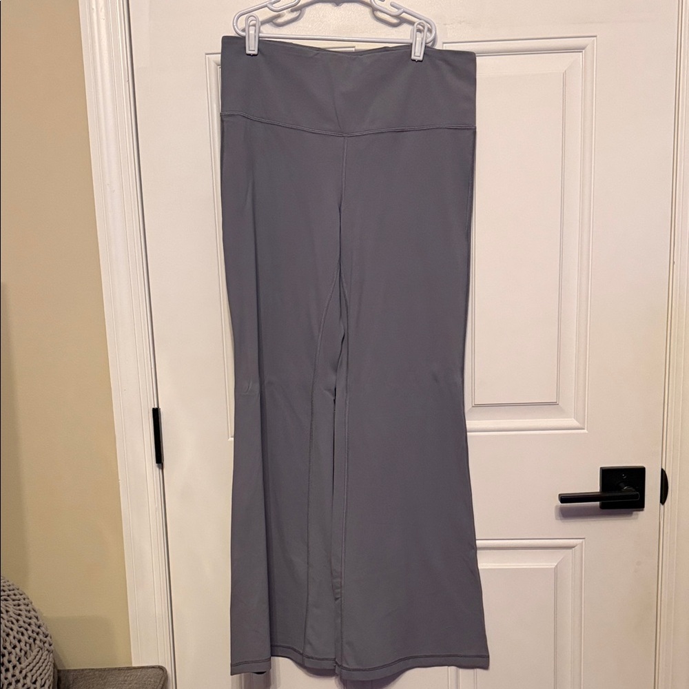 Athleta Women's Wide-Leg Pants in Gray